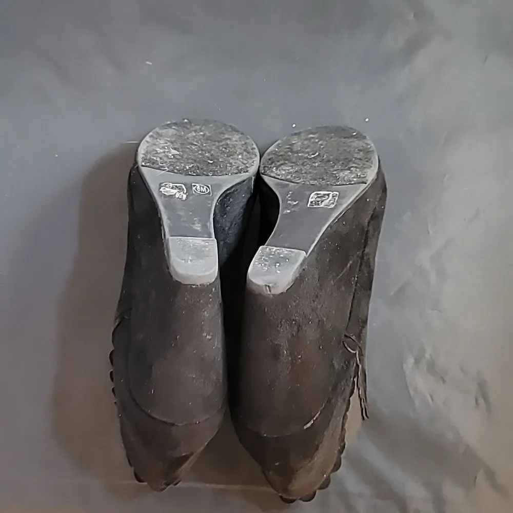 CHINESE LAUNDRY VANGO SUEDE WOMENS WEDGE BOOTIE - Picture 11 of 13